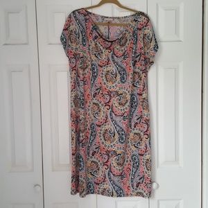 Woman's Plus Size Paisley Dress